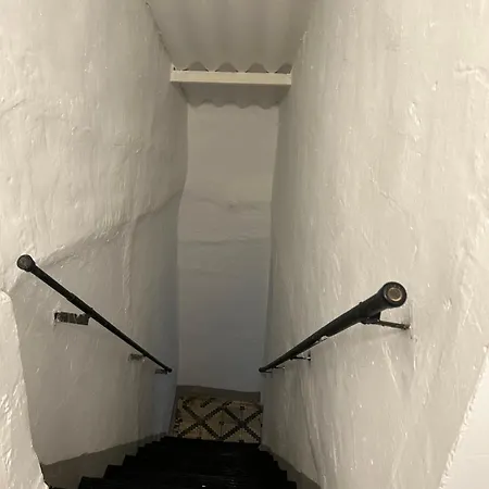 Private In The Old Town 