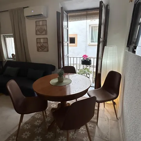 شقة Private In The Old Town 