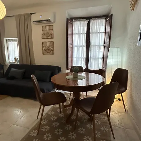 Private In The Old Town 