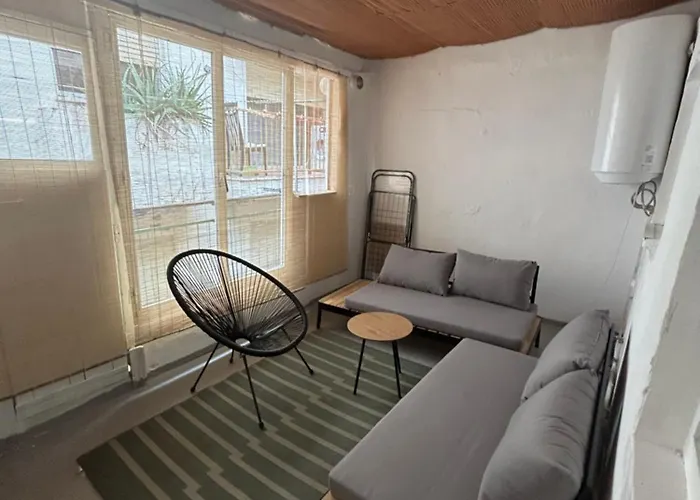 Private In The Old Town 