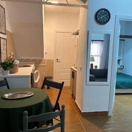 Daire Private In The Old Town 