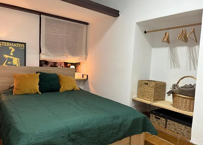 Private In The Old Town 